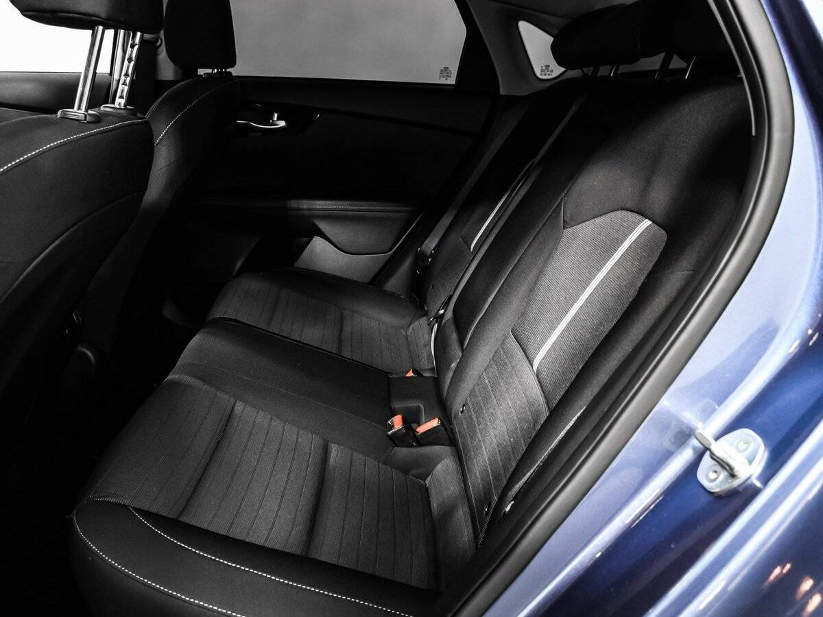 Kia Cerato с пробегом — 2018 год. Фото: #11