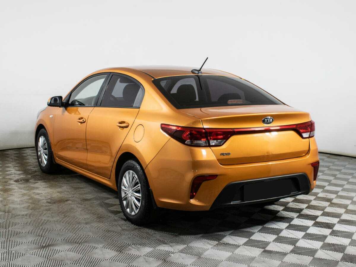 Kia Rio с пробегом — 2017 год. Фото: #5