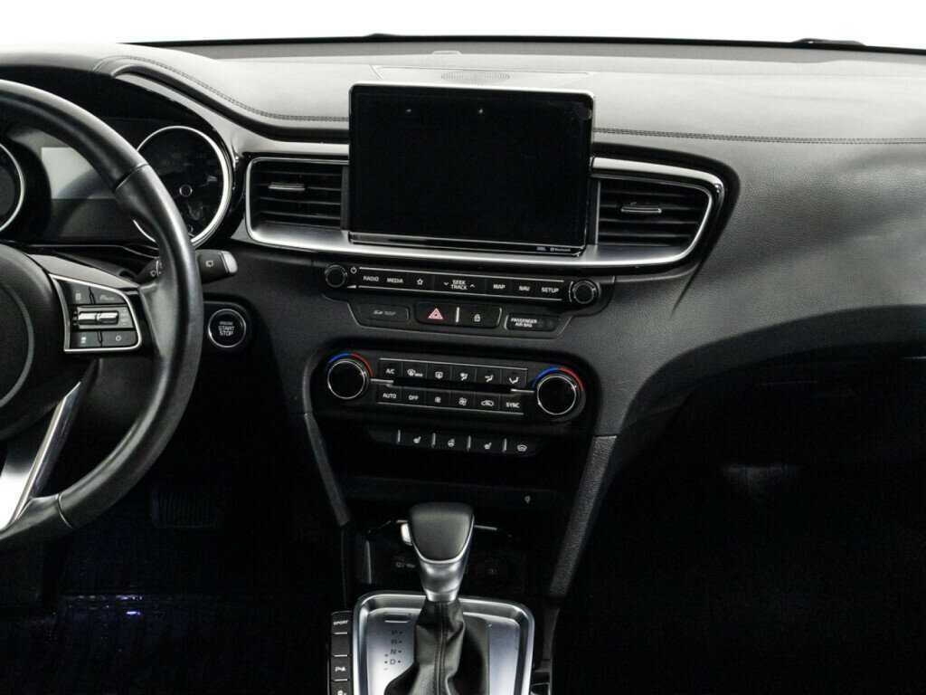 Kia Ceed с пробегом — 2020 год. Фото: #13