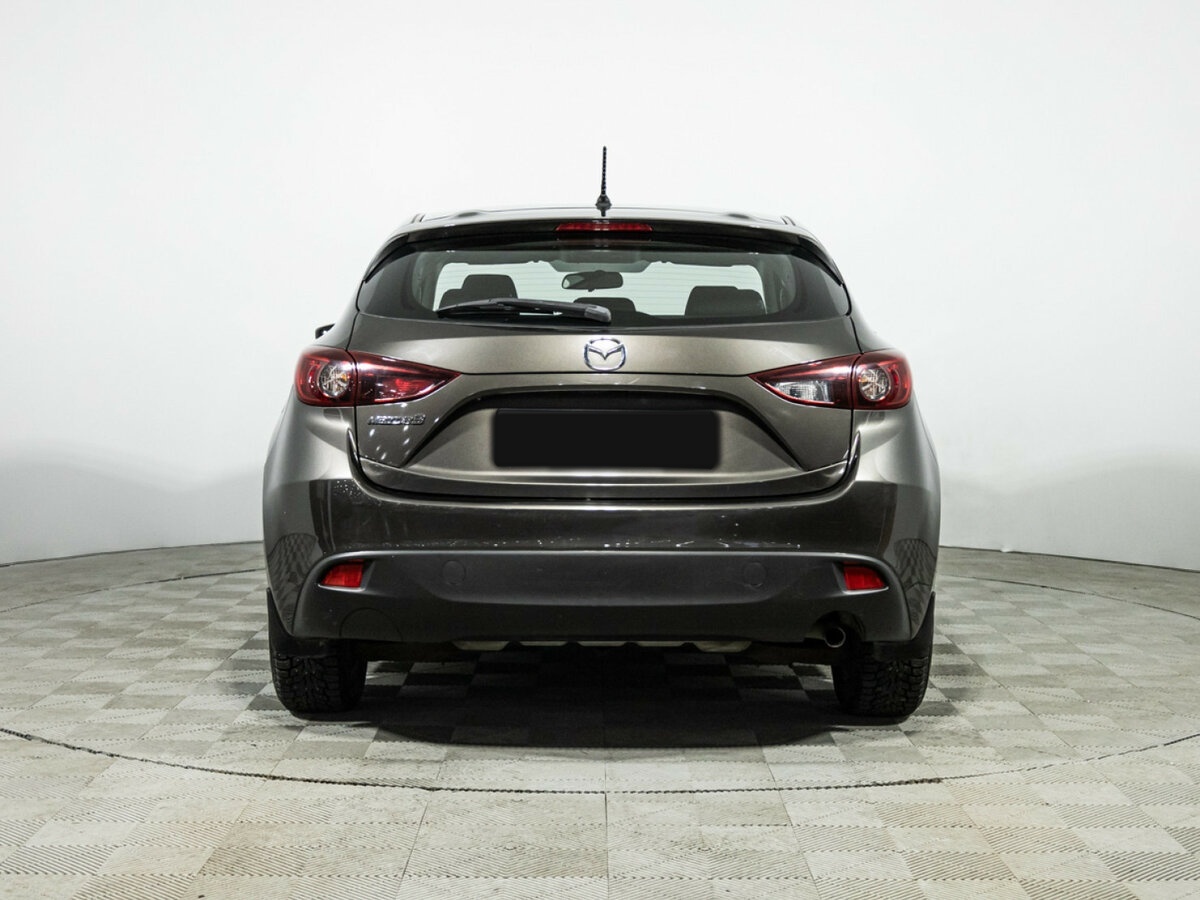 Mazda 3 с пробегом — 2013 год. Фото: #5