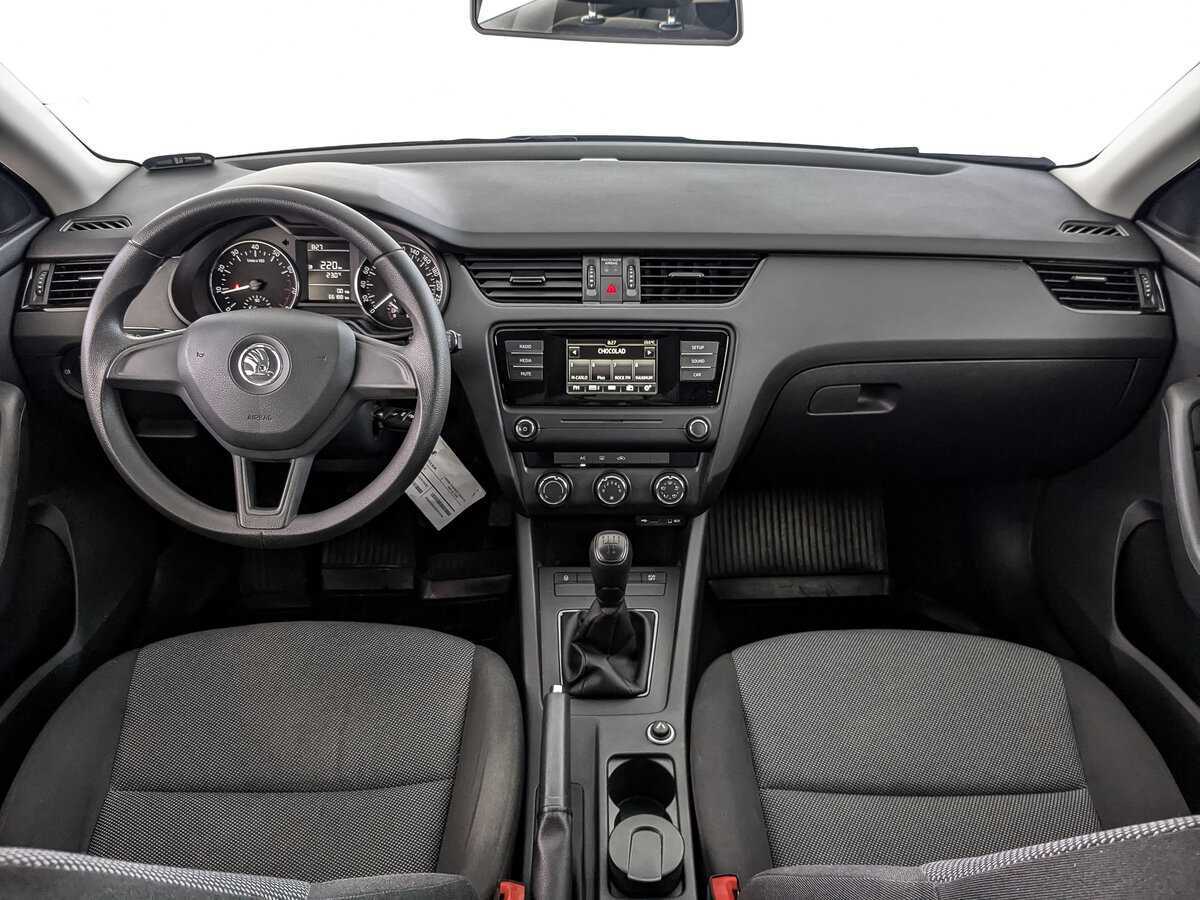 Skoda Octavia с пробегом — 2015 год. Фото: #9
