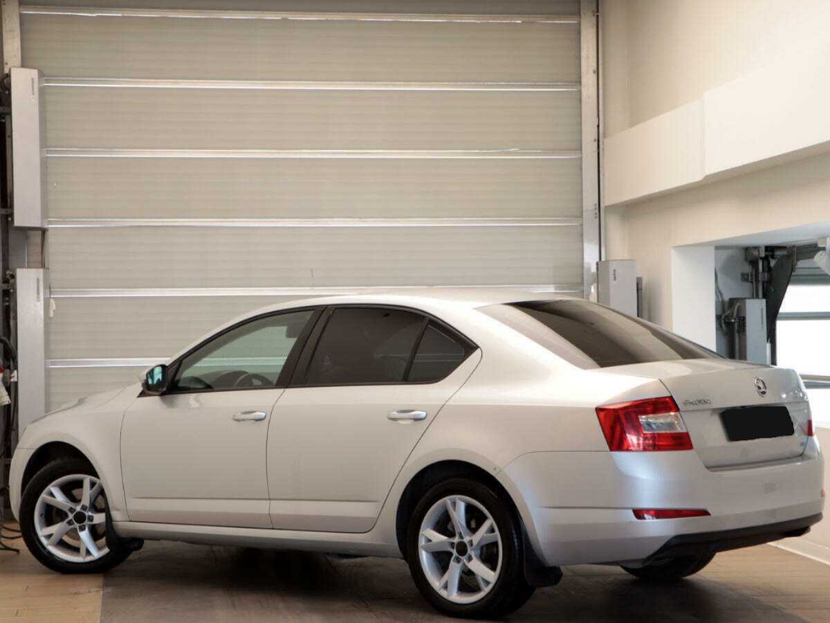 Skoda Octavia с пробегом — 2013 год. Фото: #5