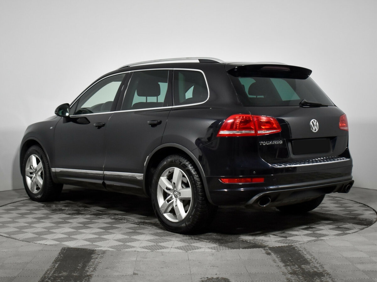 Volkswagen Touareg с пробегом — 2014 год. Фото: #5