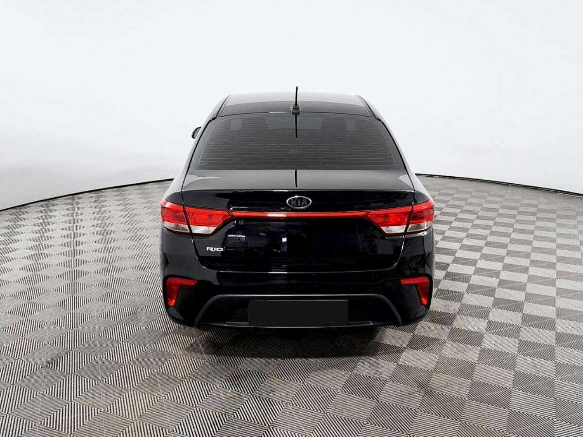 Kia Rio с пробегом — 2019 год. Фото: #5