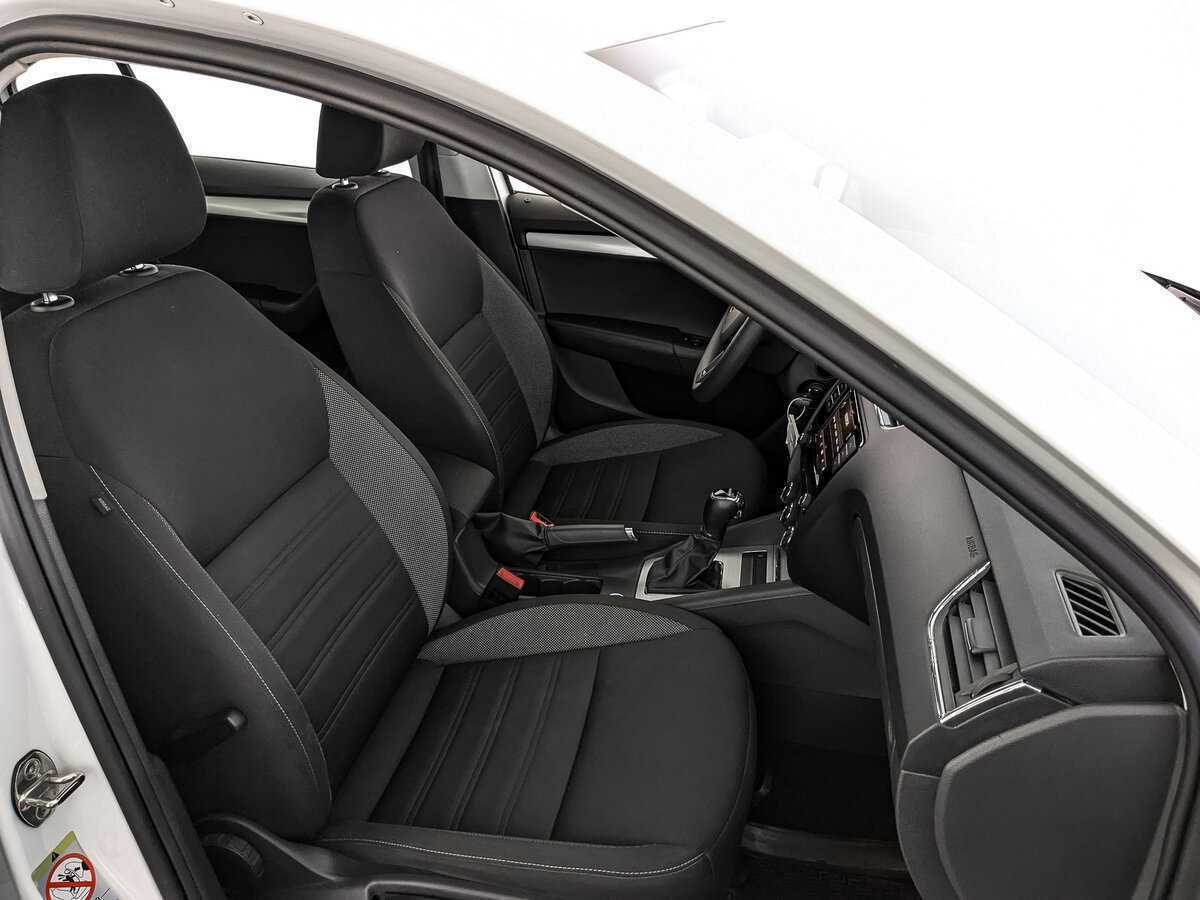 Skoda Octavia с пробегом — 2019 год. Фото: #23