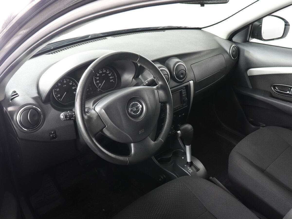 Nissan Almera с пробегом — 2014 год. Фото: #8