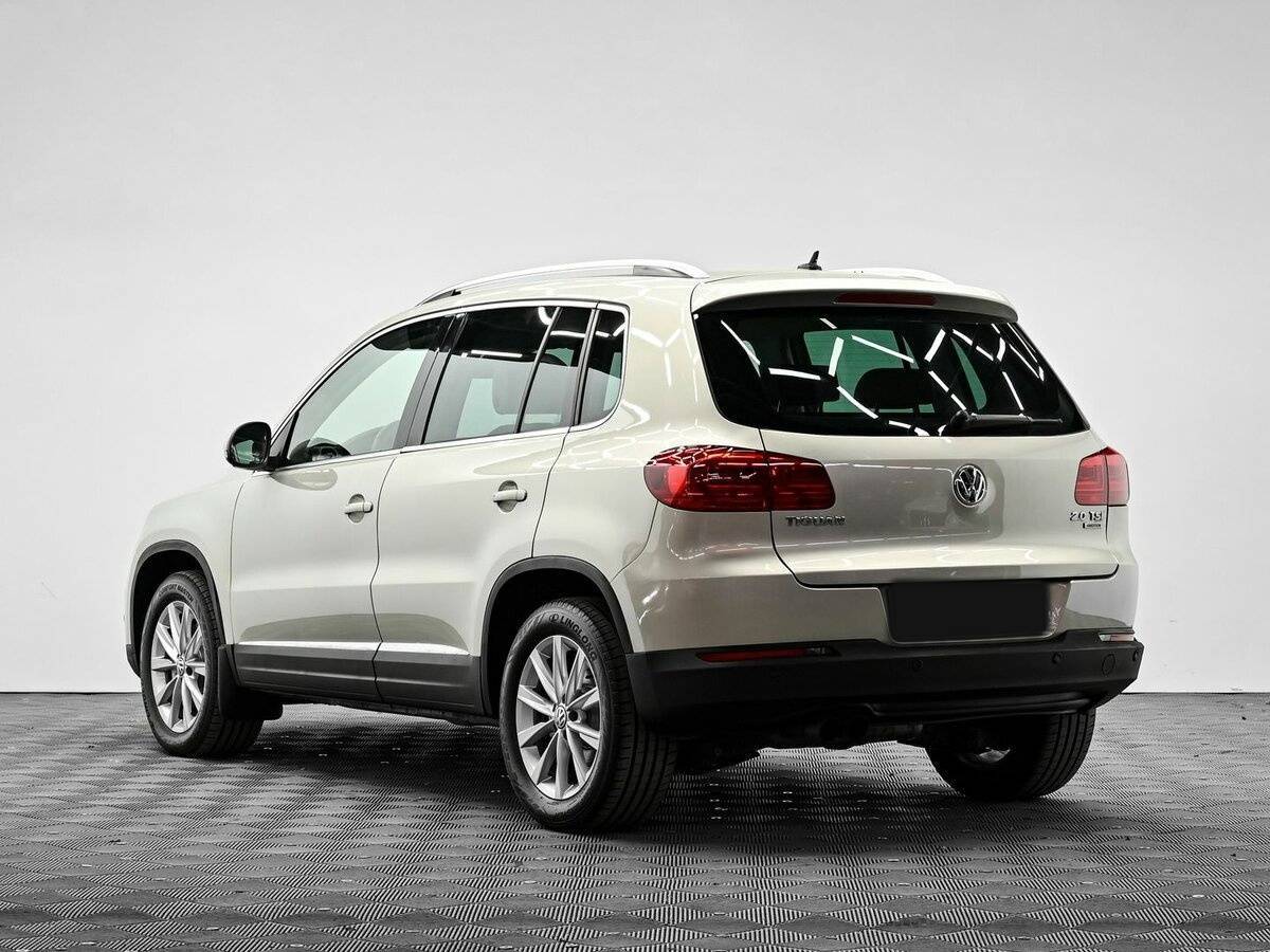 Volkswagen Tiguan с пробегом — 2012 год. Фото: #2