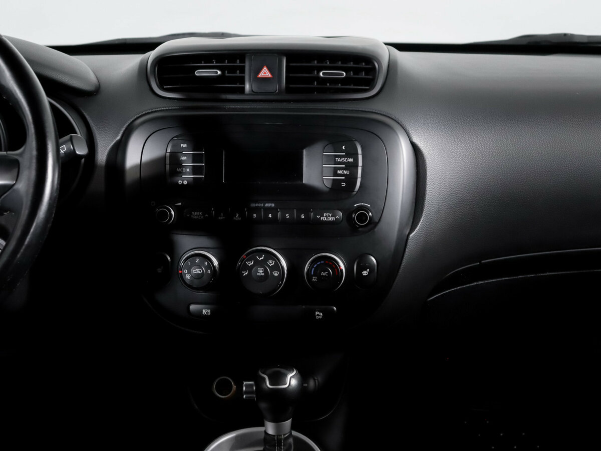 Kia Soul с пробегом — 2015 год. Фото: #10