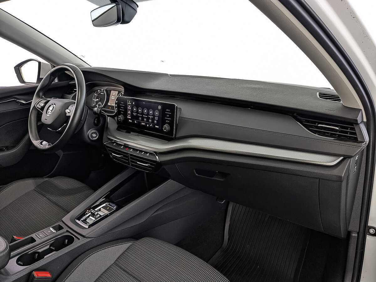 Skoda Octavia с пробегом — 2021 год. Фото: #12