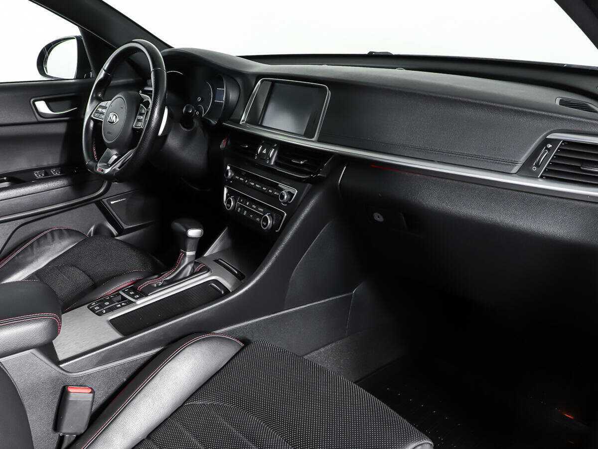 Kia Optima с пробегом — 2018 год. Фото: #8