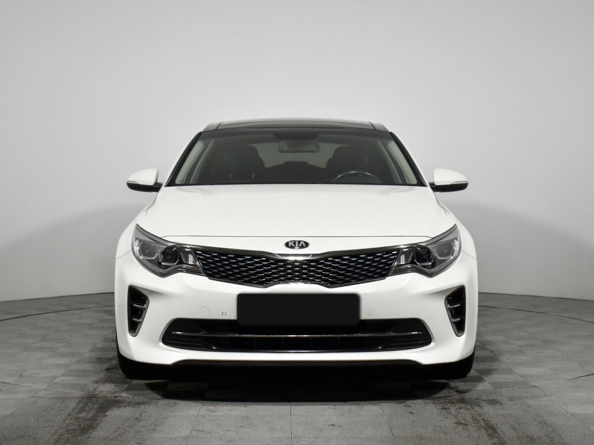 Kia K5 с пробегом — 2017 год. Фото: #1