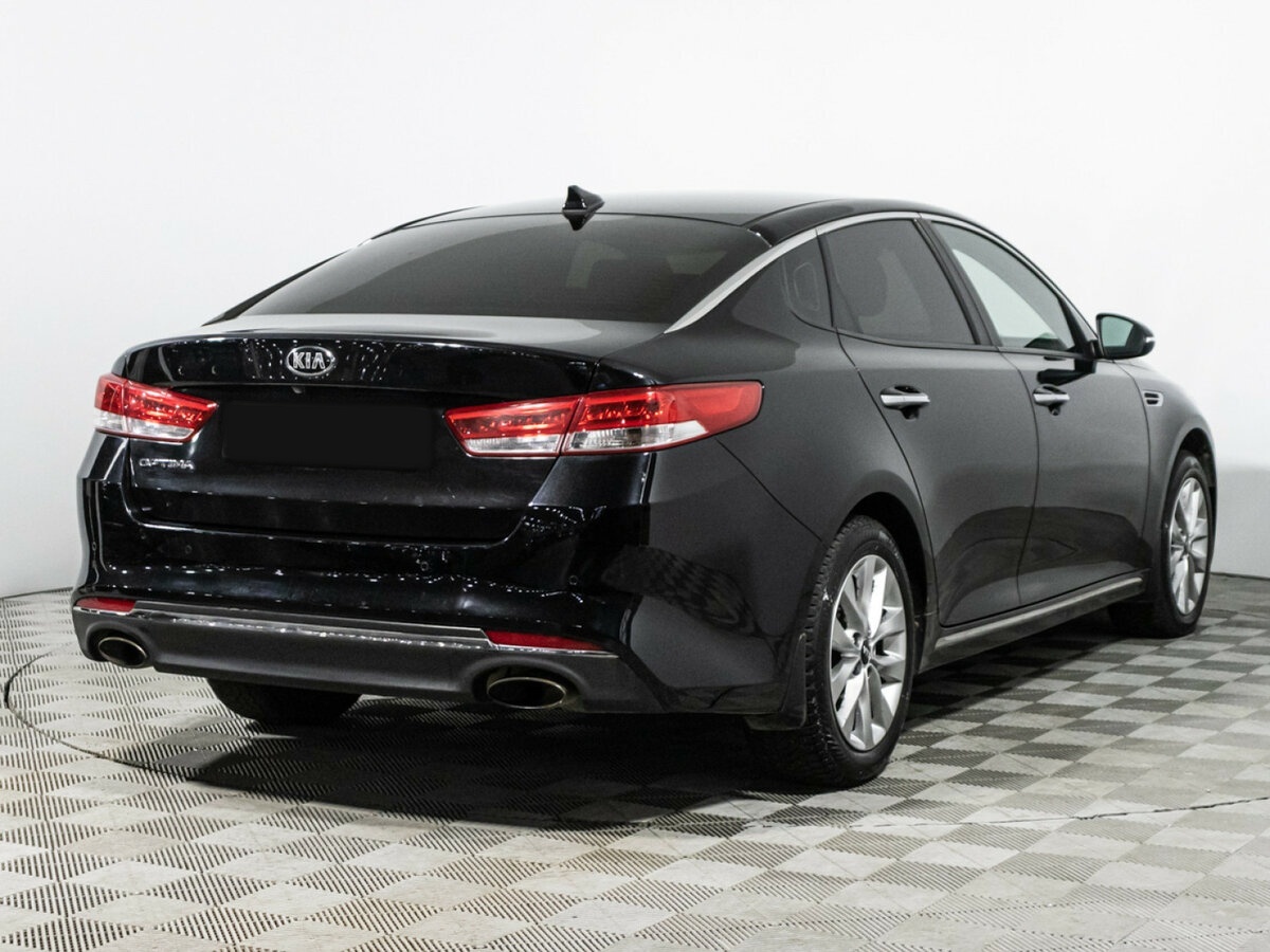 Kia Optima с пробегом — 2017 год. Фото: #3