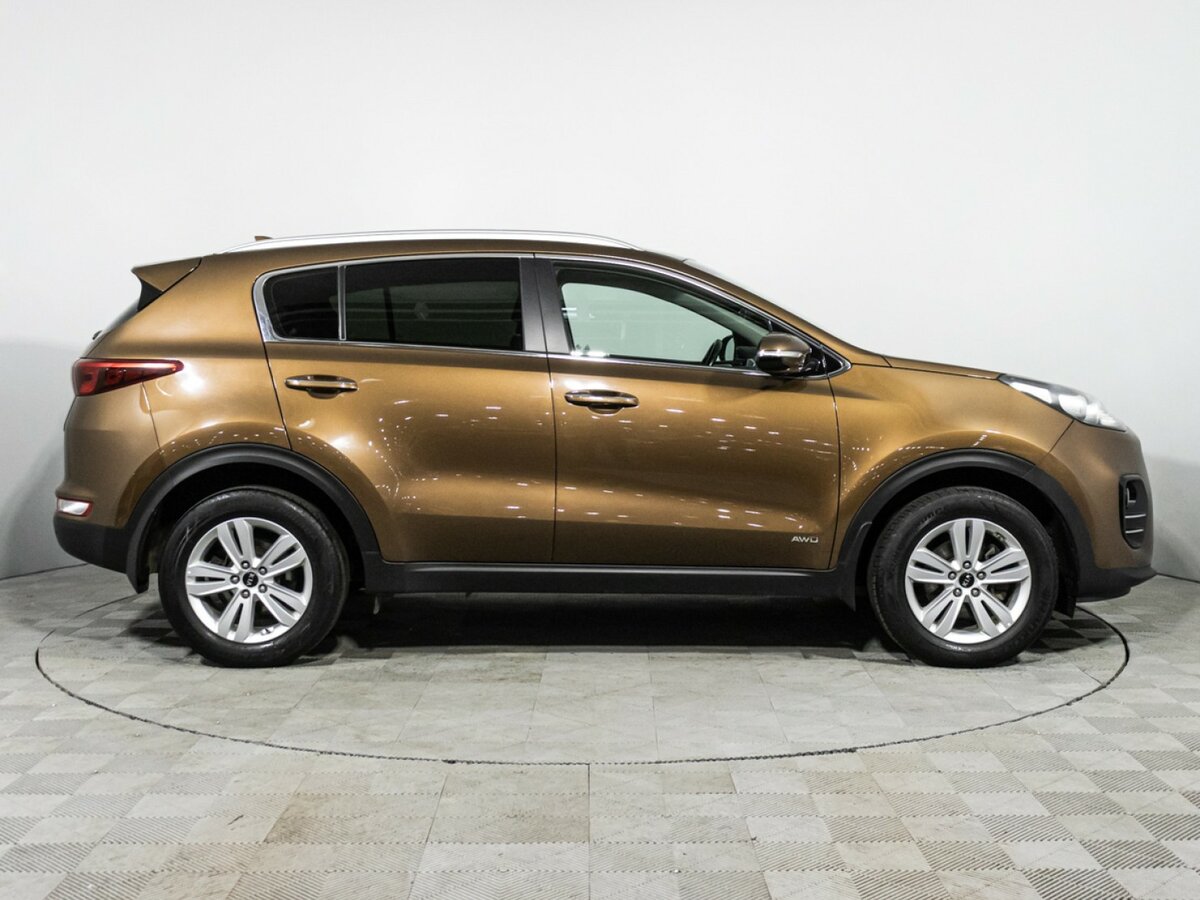 Kia Sportage с пробегом — 2016 год. Фото: #3