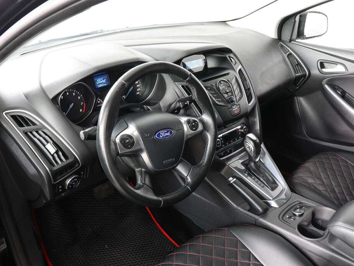 Ford Focus с пробегом — 2012 год. Фото: #8