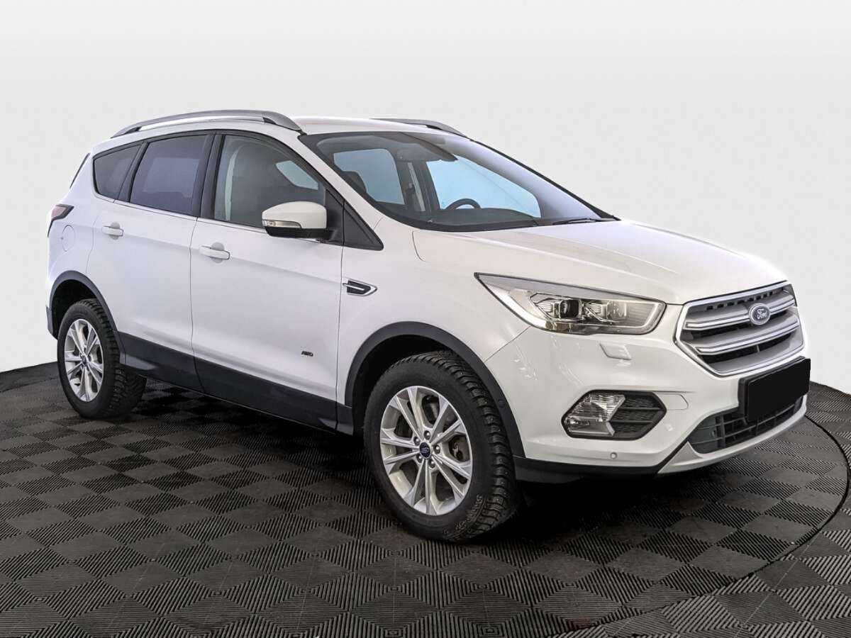 Ford Kuga с пробегом — 2018 год. Фото: #2