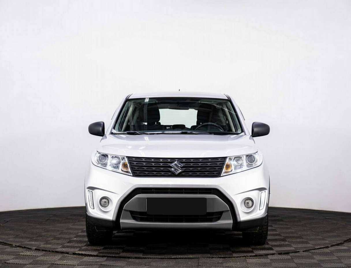Suzuki Vitara с пробегом — 2015 год. Фото: #1