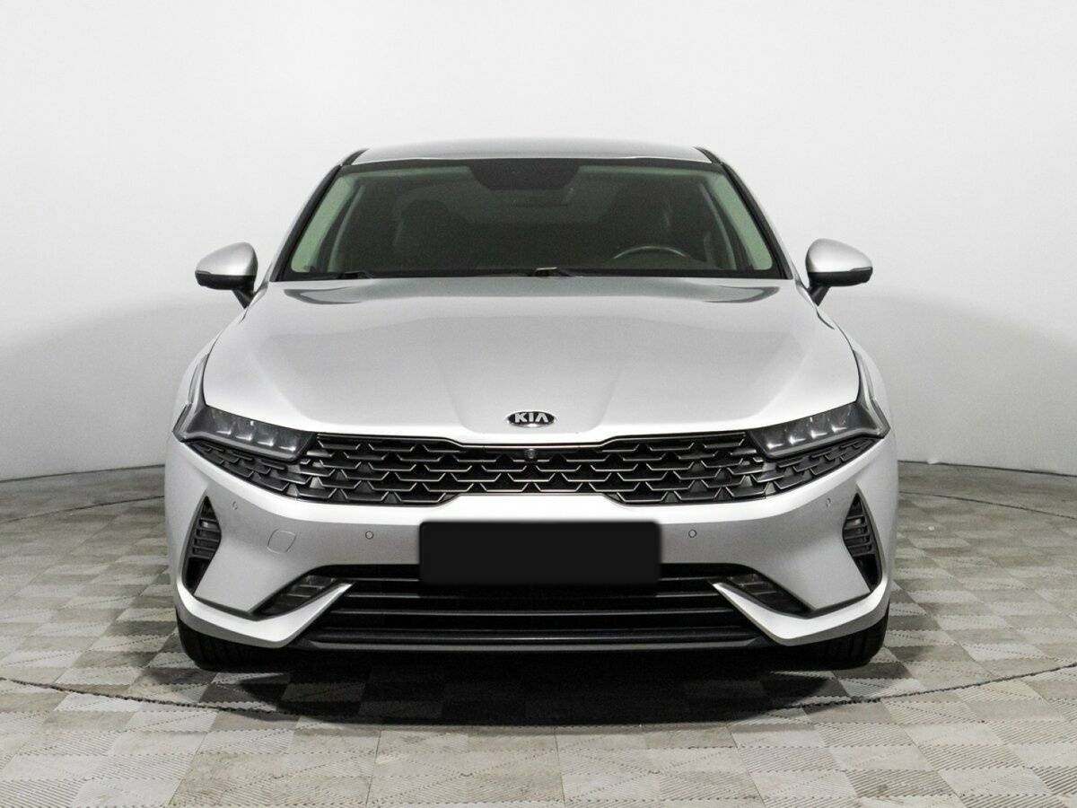 Kia K5 с пробегом — 2020 год. Фото: #1