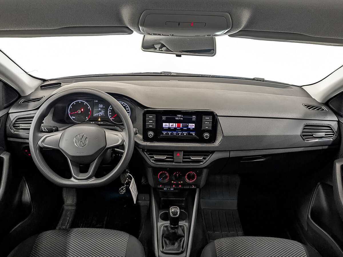 Volkswagen Polo с пробегом — 2020 год. Фото: #13