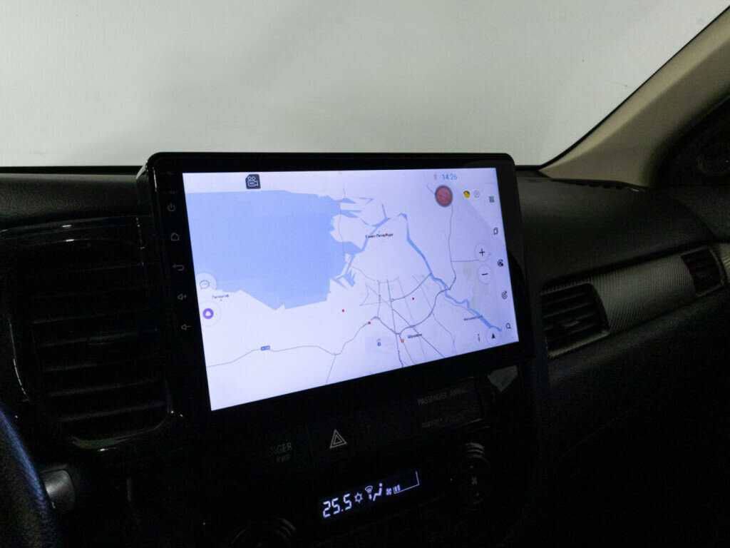 Mitsubishi Outlander с пробегом — 2018 год. Фото: #14