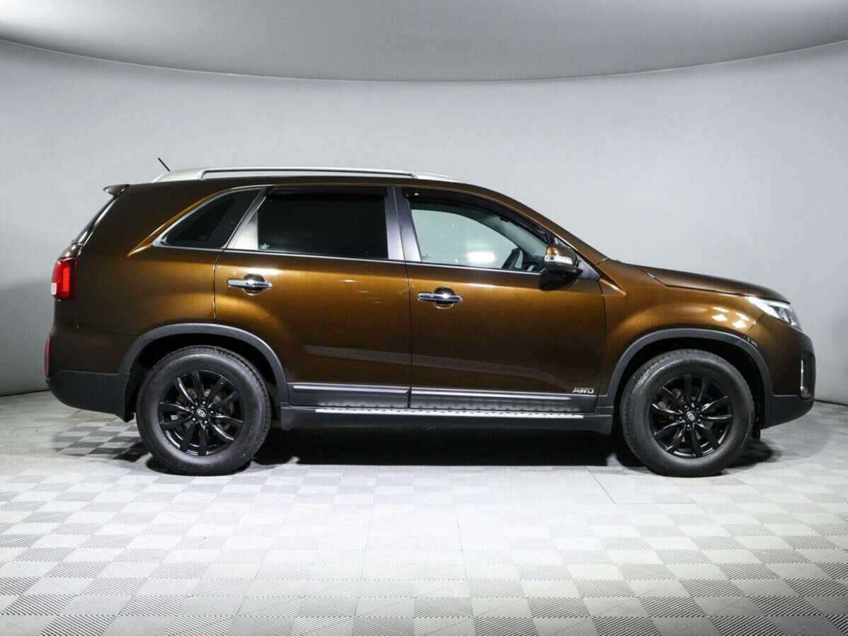 Kia Sorento с пробегом — 2014 год. Фото: #3