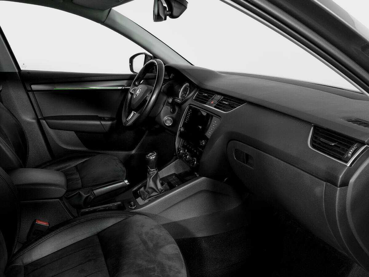 Skoda Octavia с пробегом — 2018 год. Фото: #8