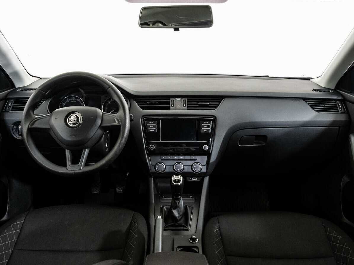 Skoda Octavia с пробегом — 2019 год. Фото: #9