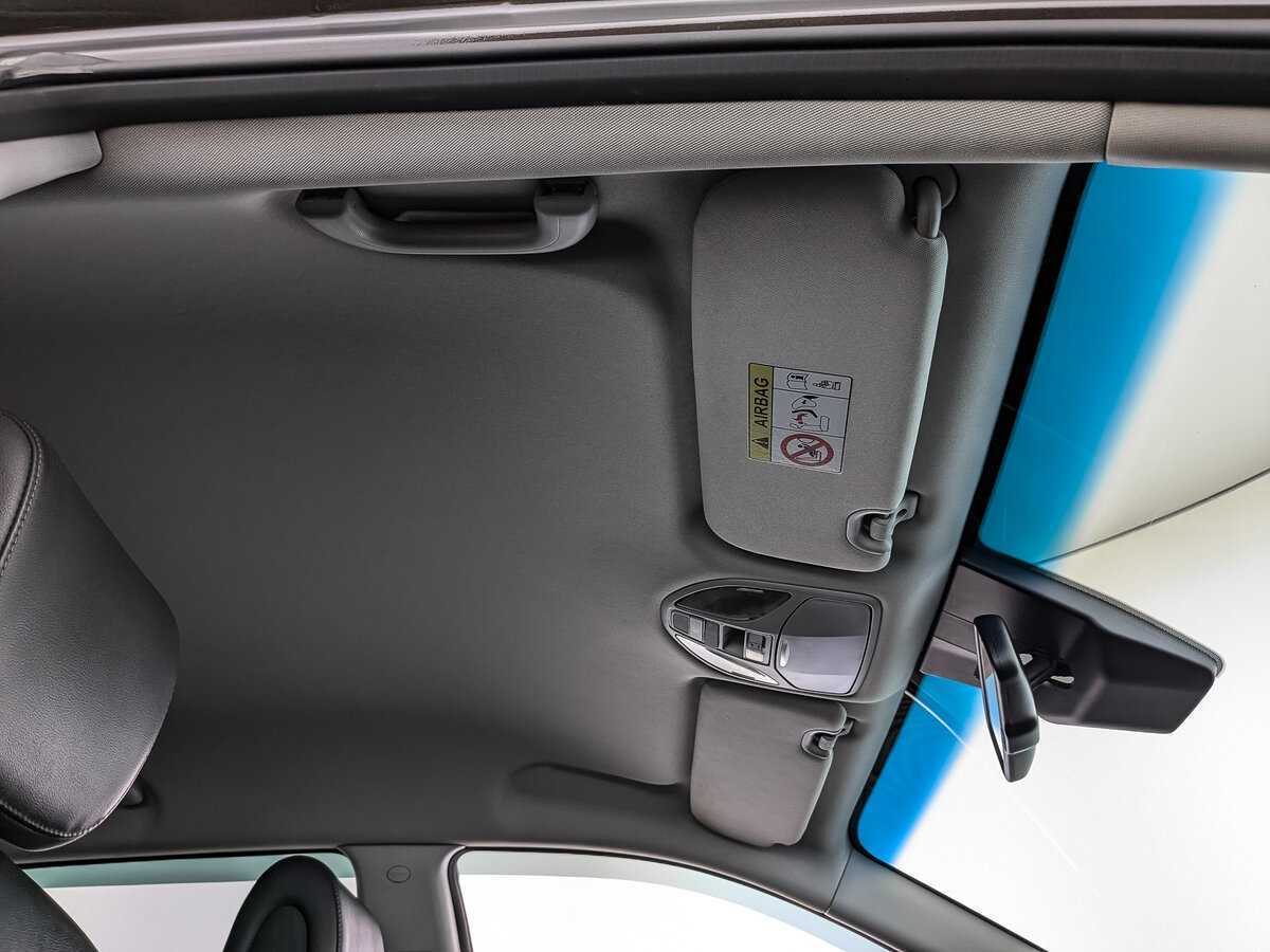 Hyundai Santa Fe с пробегом — 2017 год. Фото: #18