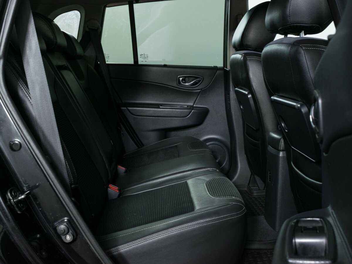 Renault Koleos с пробегом — 2013 год. Фото: #8