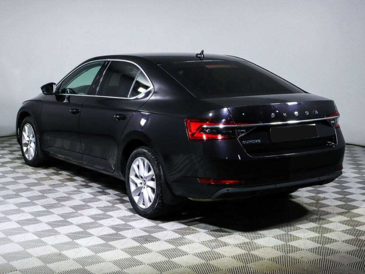 Skoda Superb с пробегом — 2020 год. Фото: #5