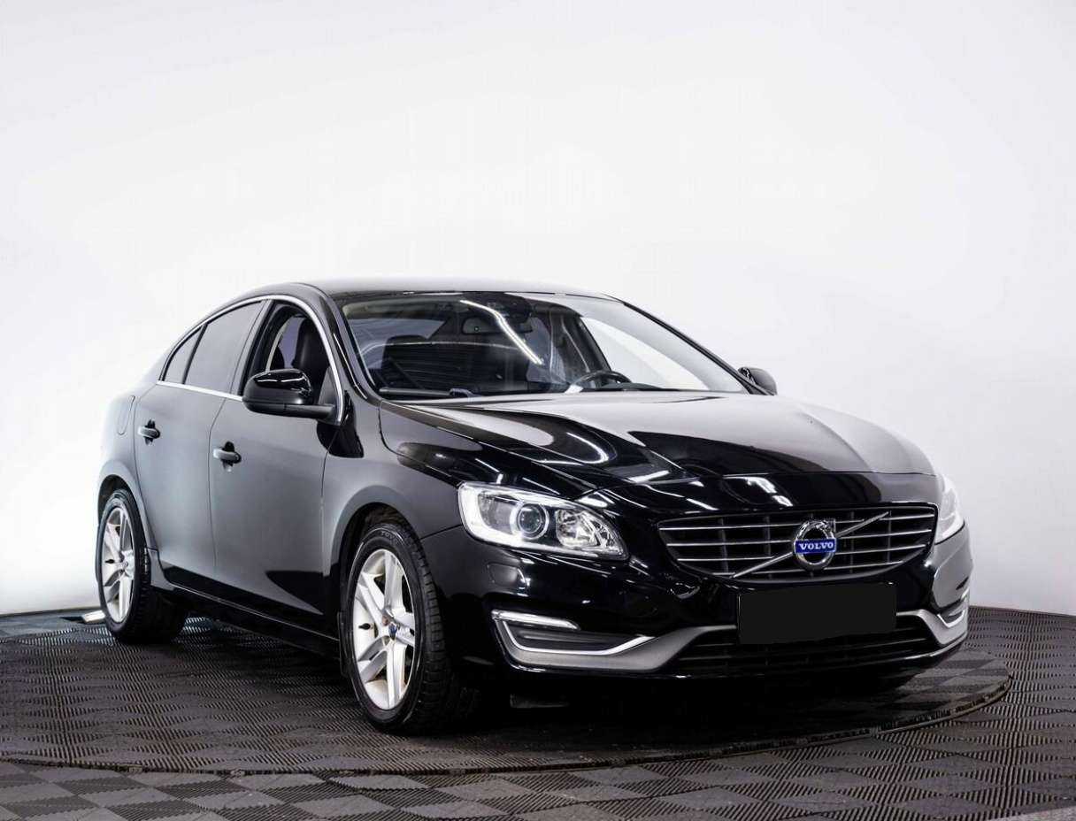 Volvo S60 с пробегом — 2013 год. Фото: #2
