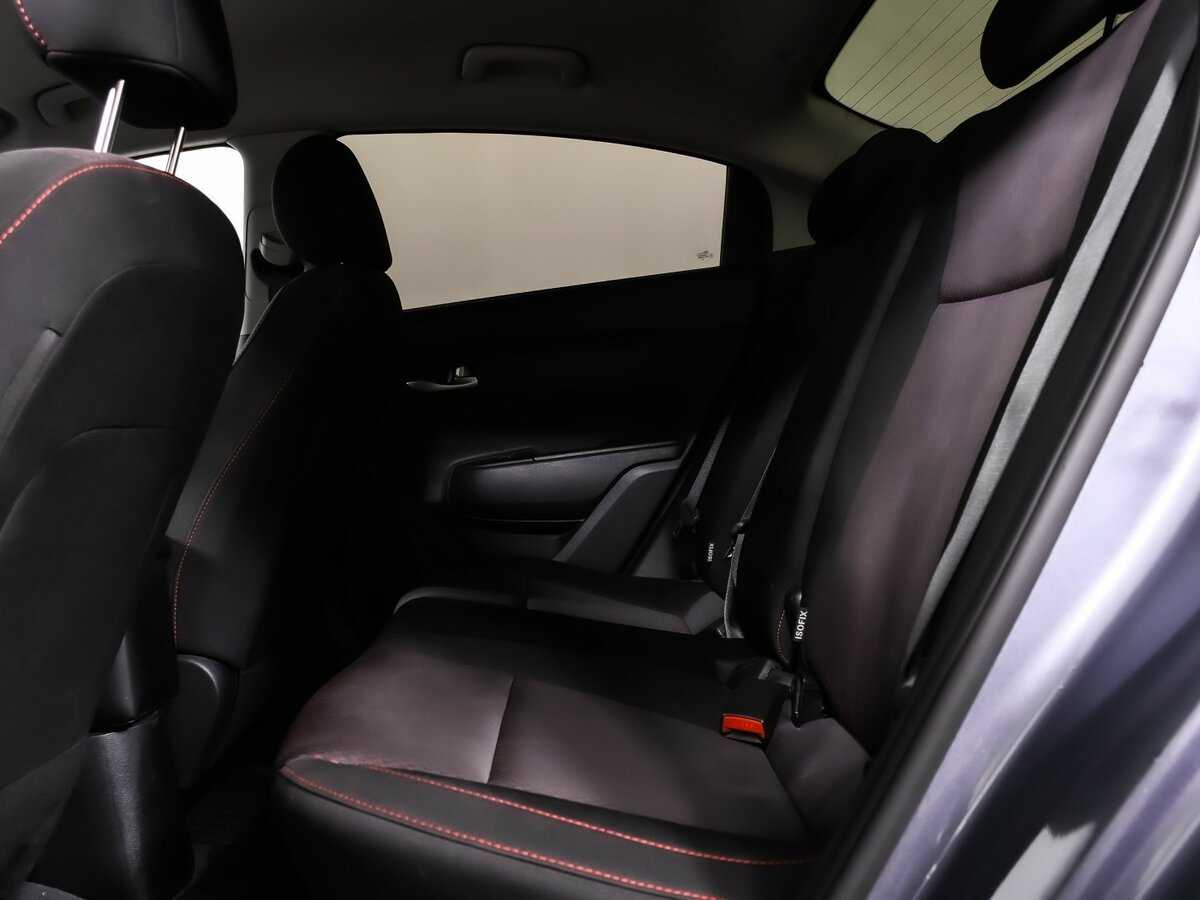 Kia Rio с пробегом — 2020 год. Фото: #12