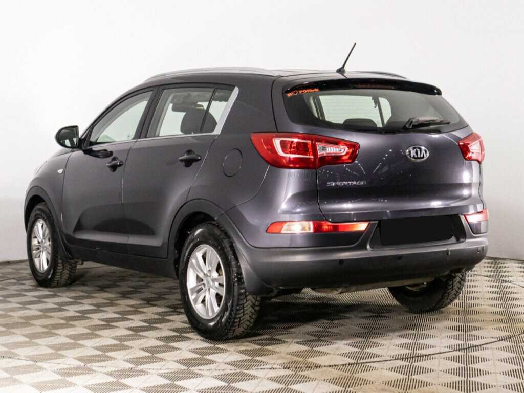 Kia Sportage с пробегом — 2013 год. Фото: #6