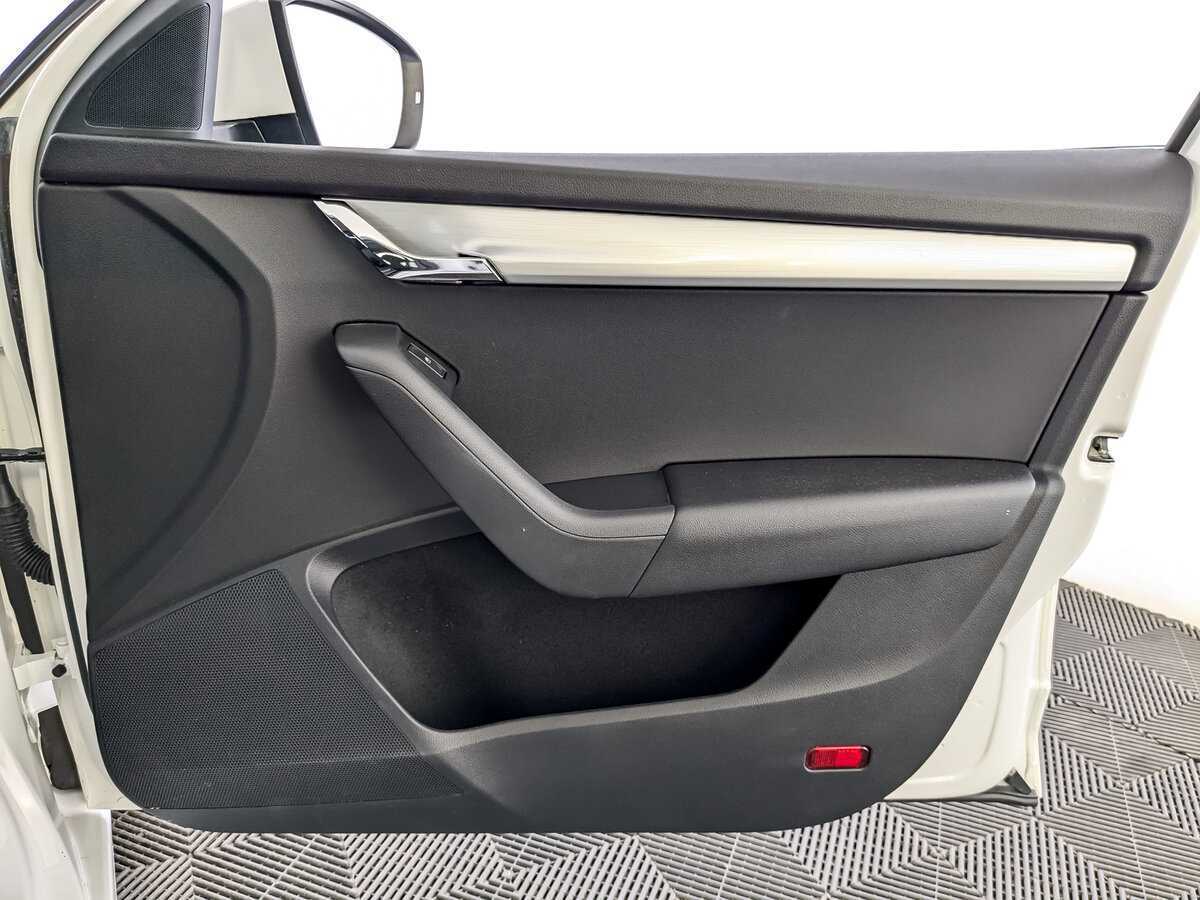 Skoda Octavia с пробегом — 2019 год. Фото: #19