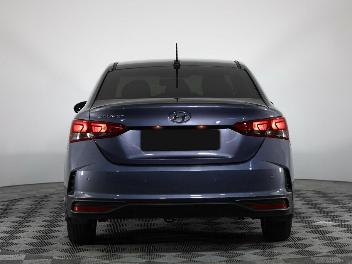 Hyundai Solaris с пробегом — 2021 год. Фото: #3