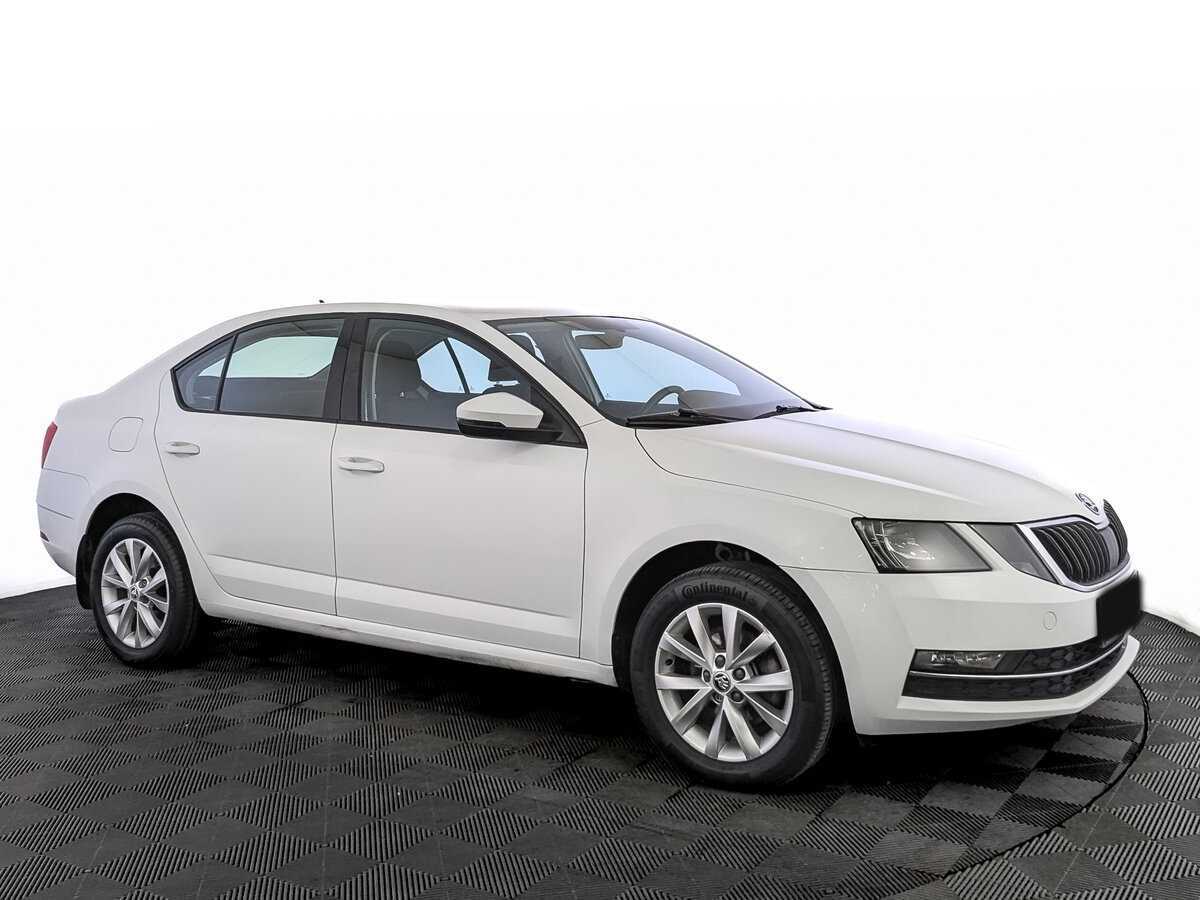 Skoda Octavia с пробегом — 2017 год. Фото: #2