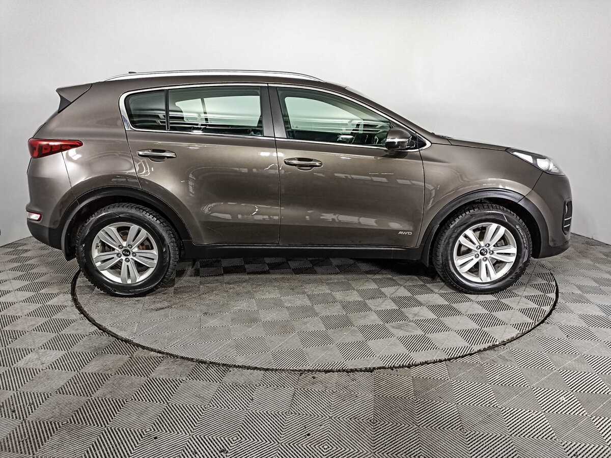 Kia Sportage с пробегом — 2017 год. Фото: #3