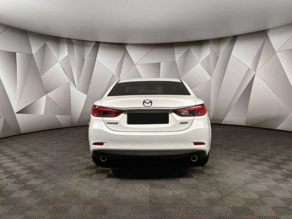 Mazda 6 с пробегом — 2014 год. Фото: #7