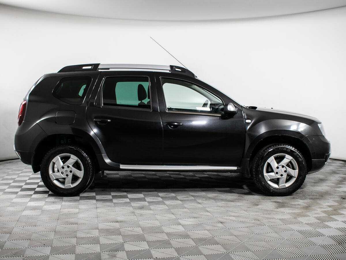 Renault Duster с пробегом — 2015 год. Фото: #3
