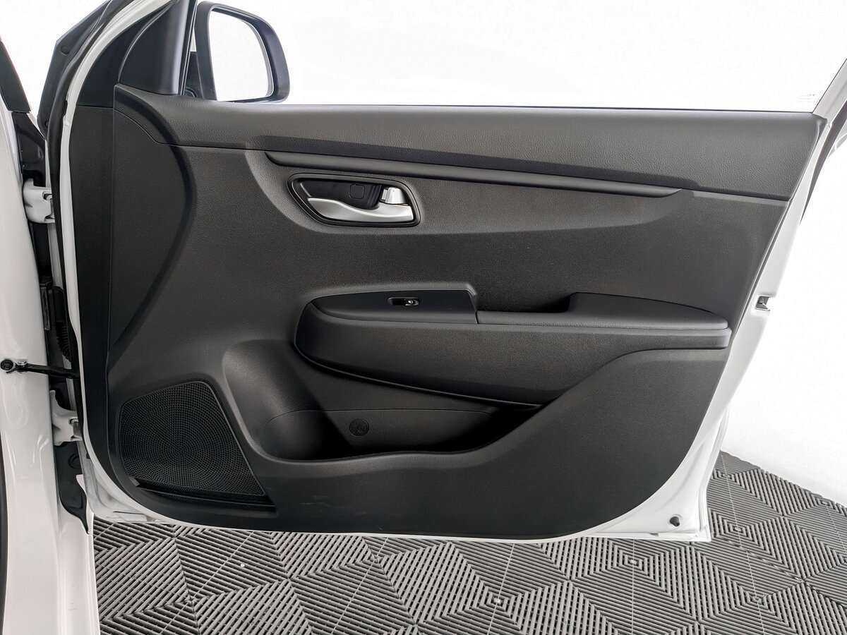 Kia Rio с пробегом — 2021 год. Фото: #19
