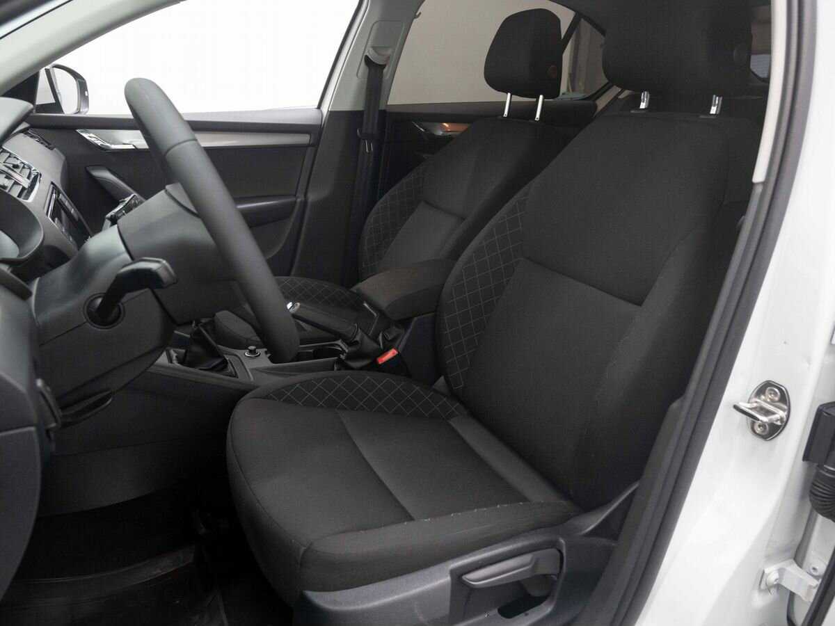 Skoda Octavia с пробегом — 2019 год. Фото: #8