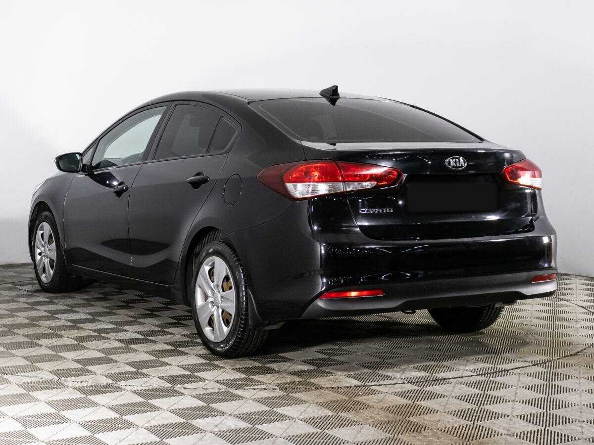 Kia Cerato с пробегом — 2018 год. Фото: #6