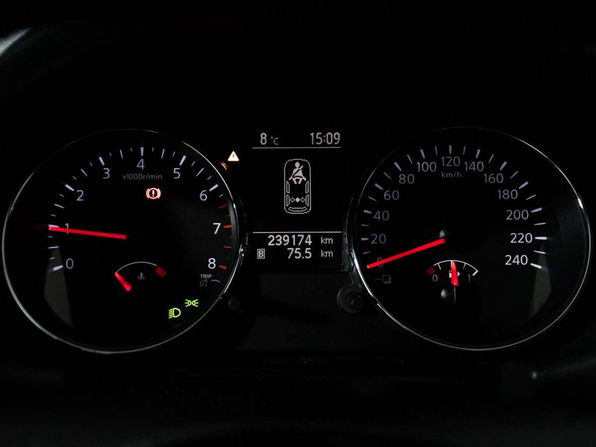 Nissan Qashqai+2 с пробегом — 2012 год. Фото: #10