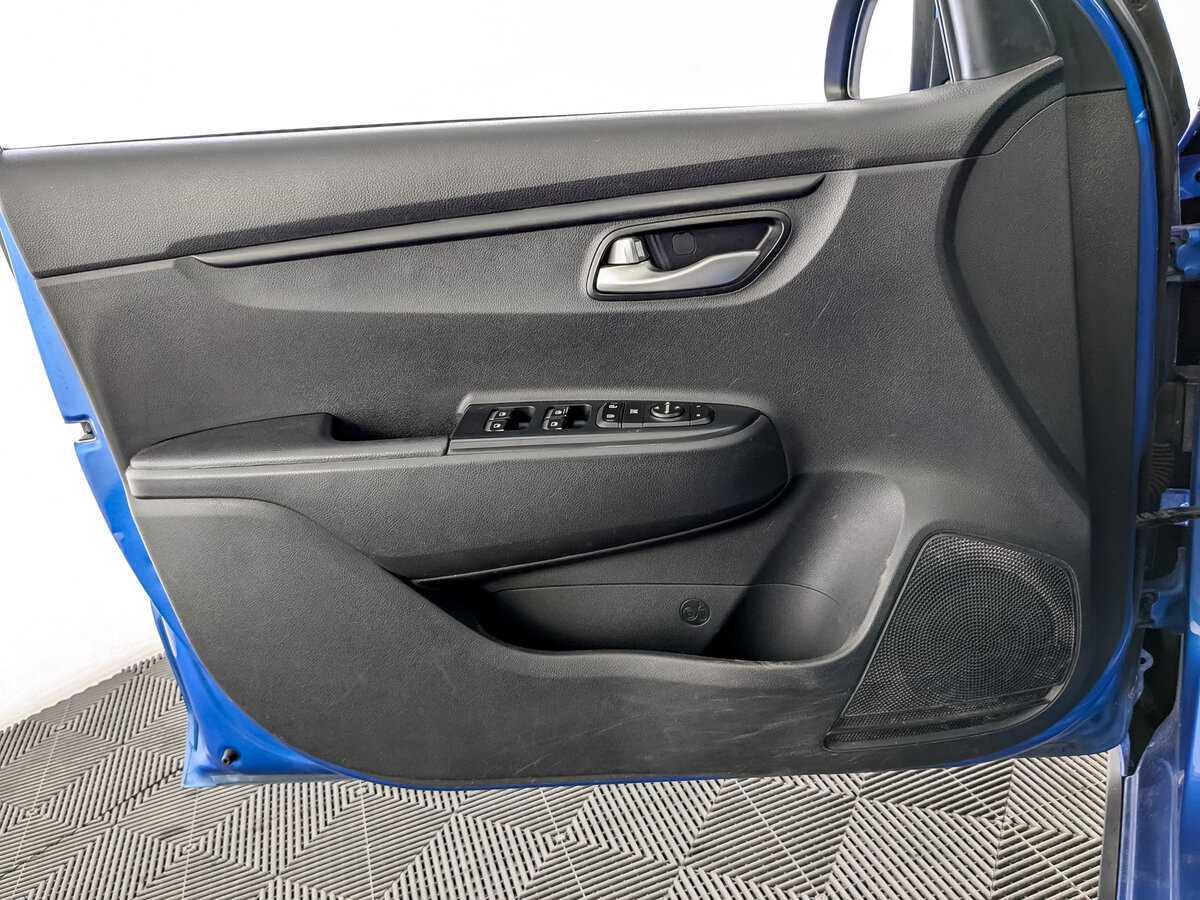 Kia Rio с пробегом — 2020 год. Фото: #16