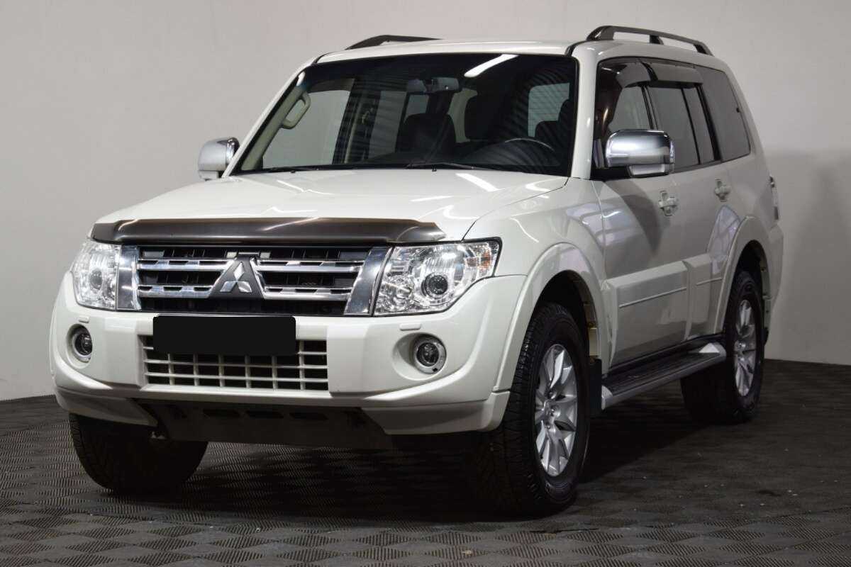 Mitsubishi Pajero с пробегом — 2014 год. Посмотреть фото