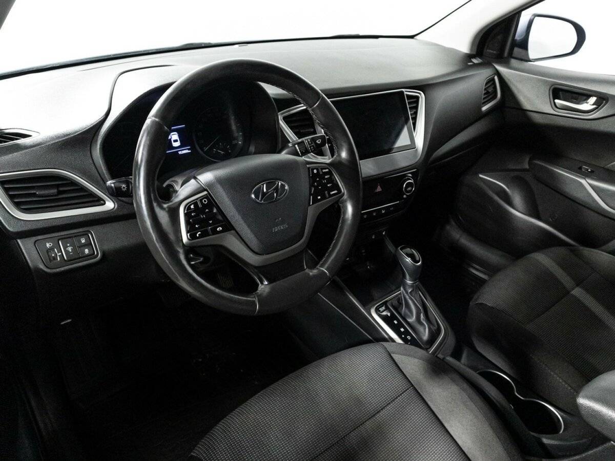 Hyundai Solaris с пробегом — 2018 год. Фото: #10