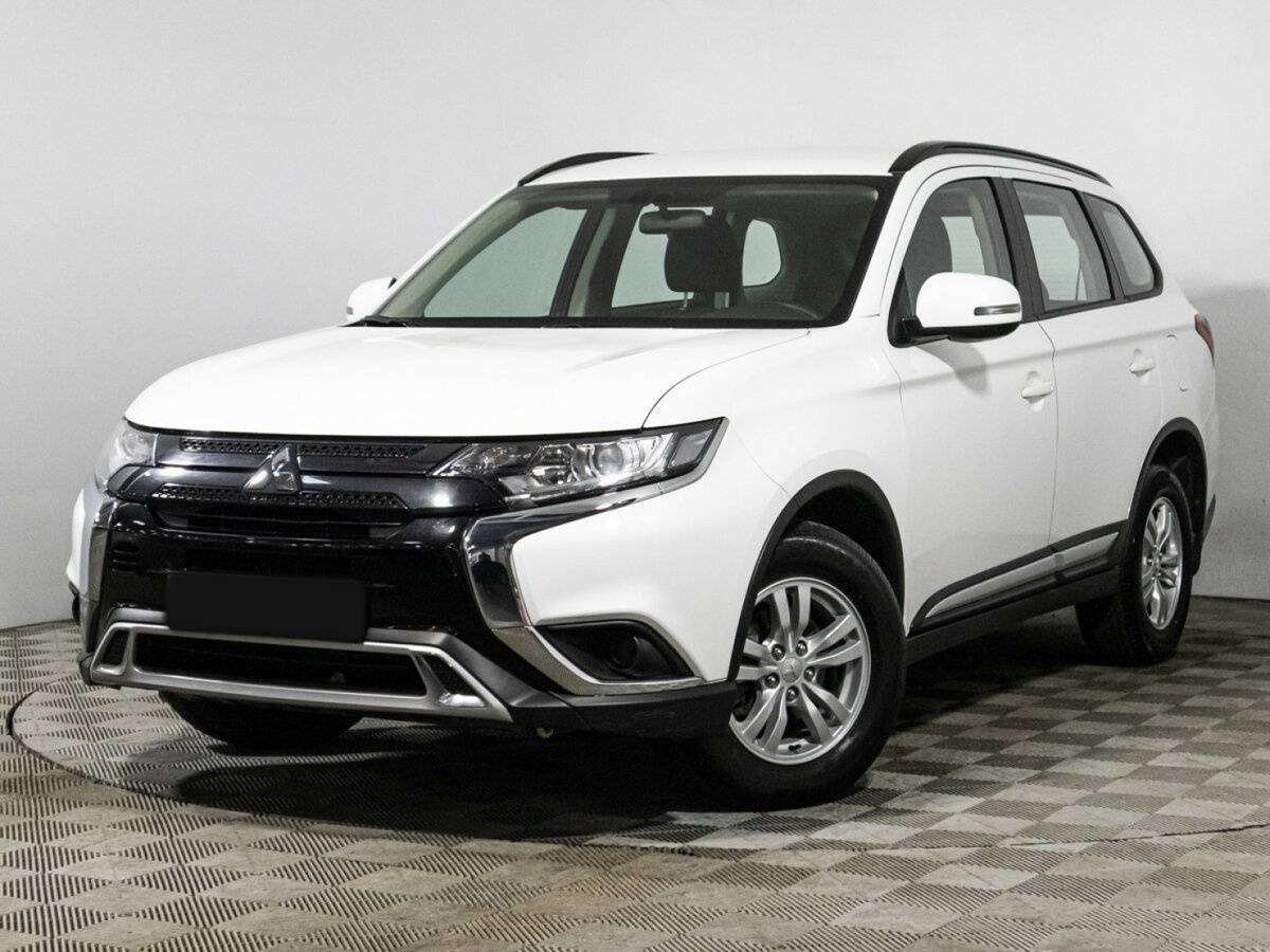 Mitsubishi Outlander с пробегом — 2022 год. Посмотреть фото