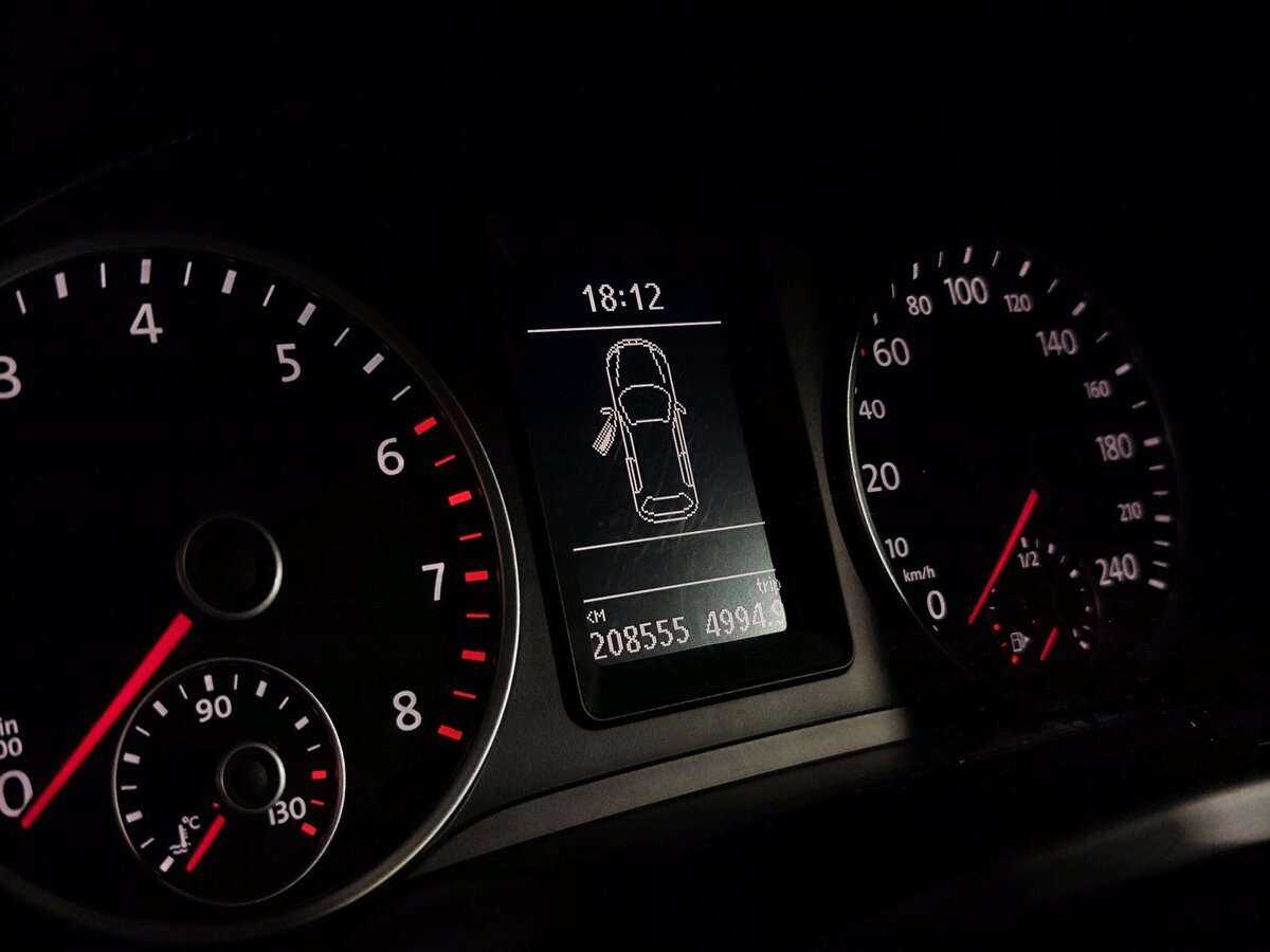 Volkswagen Tiguan с пробегом — 2013 год. Фото: #4