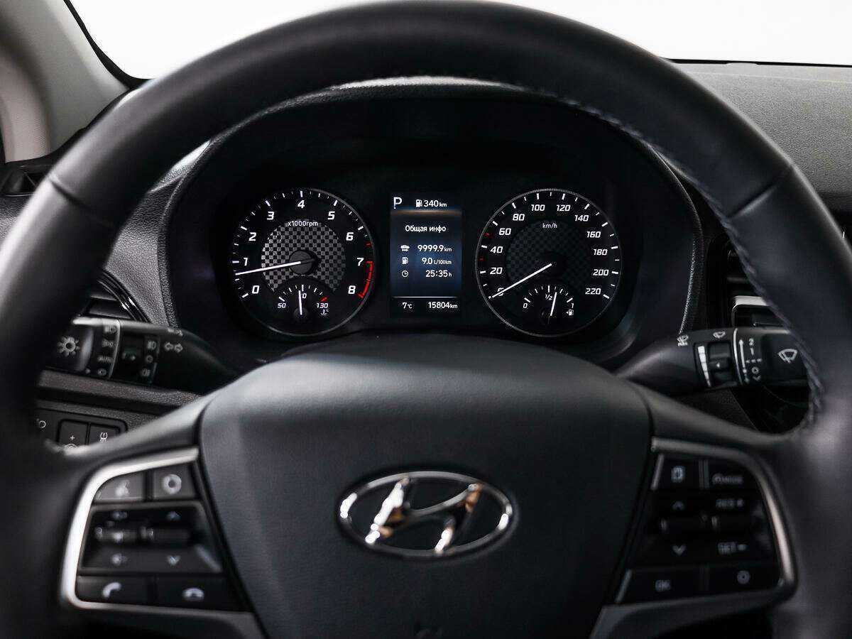 Hyundai Solaris с пробегом — 2022 год. Фото: #15
