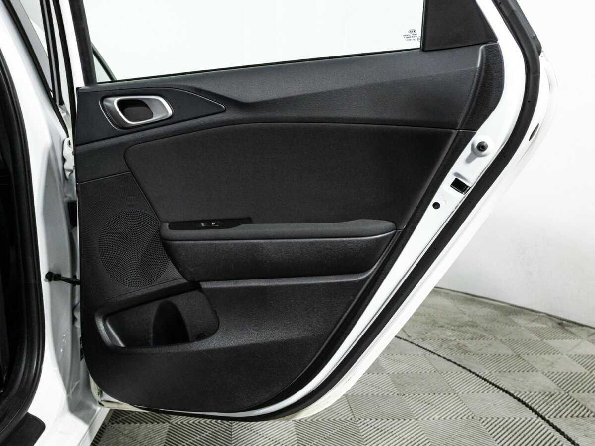 Kia Ceed с пробегом — 2020 год. Фото: #28