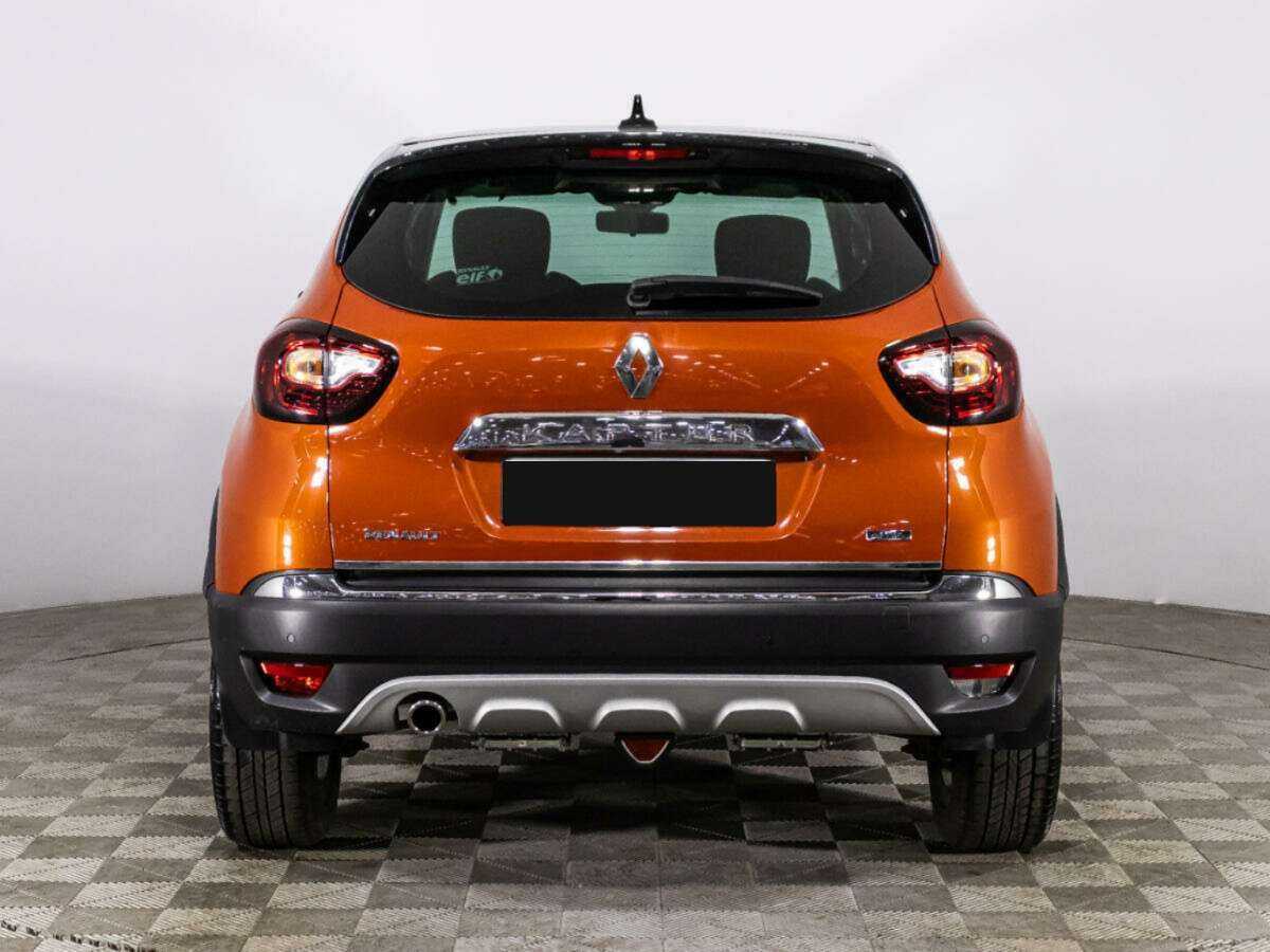 Renault Kaptur с пробегом — 2016 год. Фото: #5